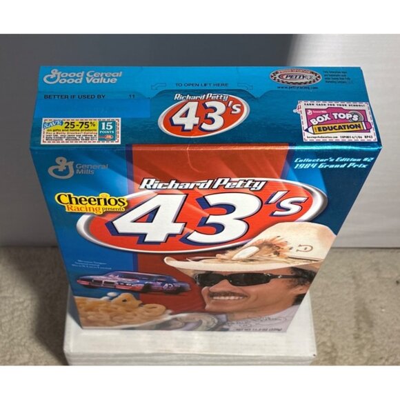 Richard Petty 43s Cheerios Nascar Racing Cereal Box 11.3 Oz 2003 Unopened - Picture 3 of 7